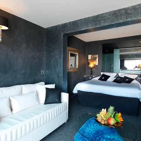 Hotel Marinca & 5*